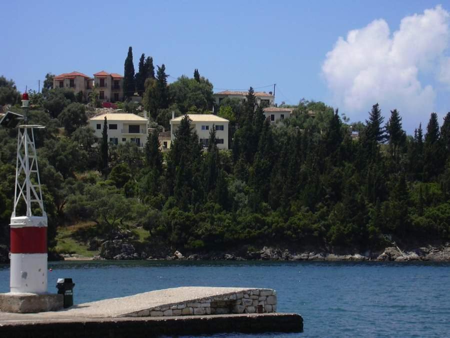 Villa Polyxeni Sívota Екстериор снимка